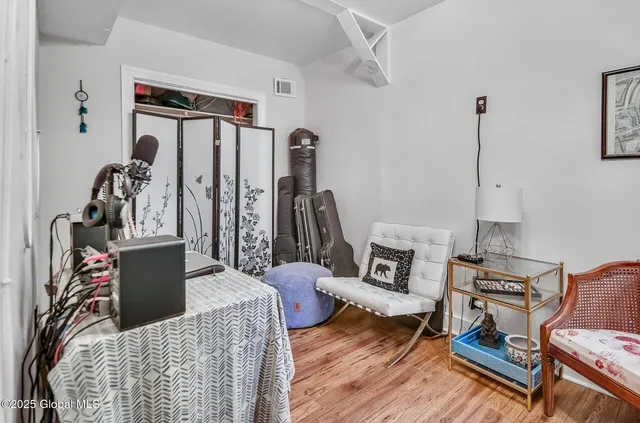 $197,000 | 15 Wilbur Street, Albany, NY 12202