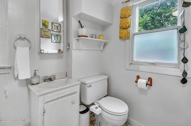 $197,000 | 15 Wilbur Street, Albany, NY 12202