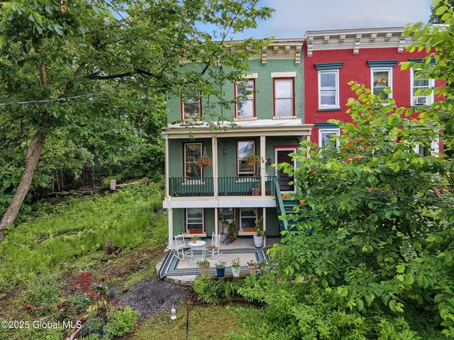 $197,000 | 15 Wilbur Street, Albany, NY 12202