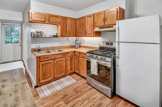 $197,000 | 15 Wilbur Street, Albany, NY 12202