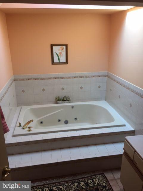1814 Parkvue Road Fallston, MD 21047 - Photo 29 of 30 Bath (Master)
