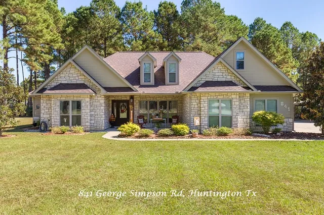 $589,900 | 841 George Simpson Road, Huntington, TX 75949