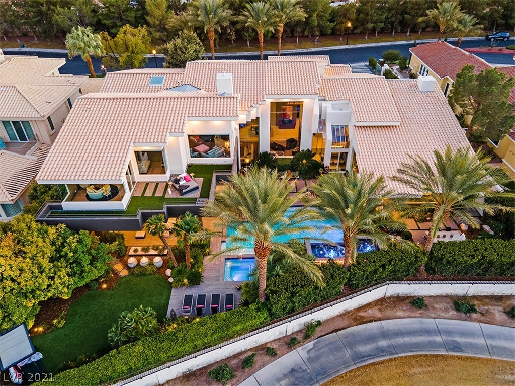 54 Innisbrook Avenue Las Vegas, NV 89113 - Photo 3 of 50