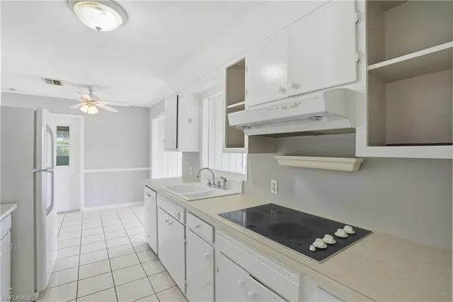 $649,000 | 169 Viking Way, Naples, FL 34110