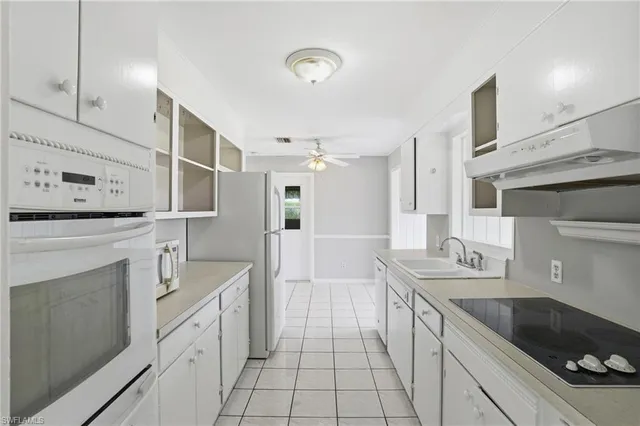 $649,000 | 169 Viking Way, Naples, FL 34110