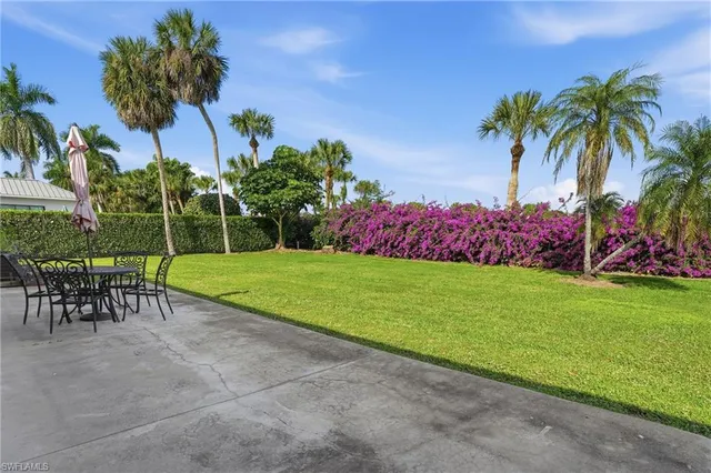 $649,000 | 169 Viking Way, Naples, FL 34110