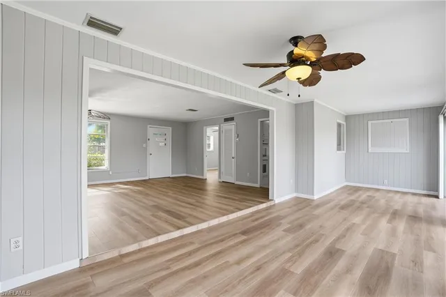 $649,000 | 169 Viking Way, Naples, FL 34110