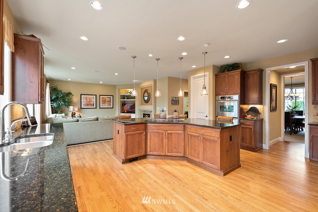 1714 Kitsap Place Northeast Renton, WA 98059 - Photo 14 of 40