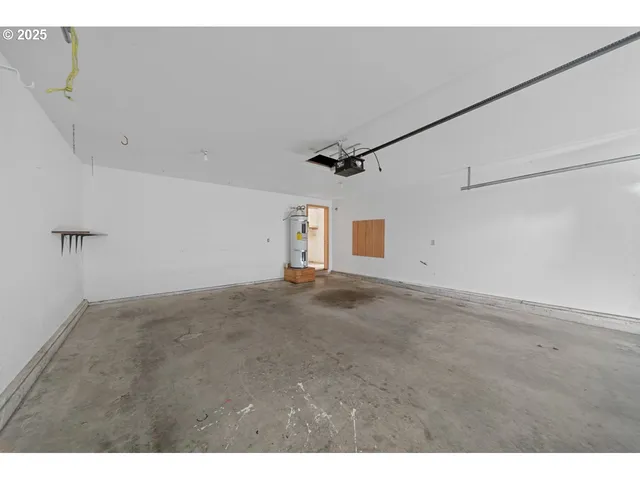 $319,000 | 1924 Garfield Street, North Bend, OR 97459