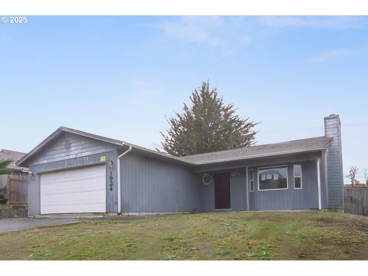 1924 Garfield Street North Bend, OR 97459 - Photo 26 of 33 a view of a yard in front of a house
