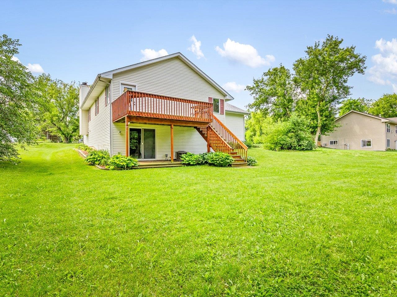 117 Pembroke Road Southwest Poplar Grove, IL 61065 - Photo 15 of 37