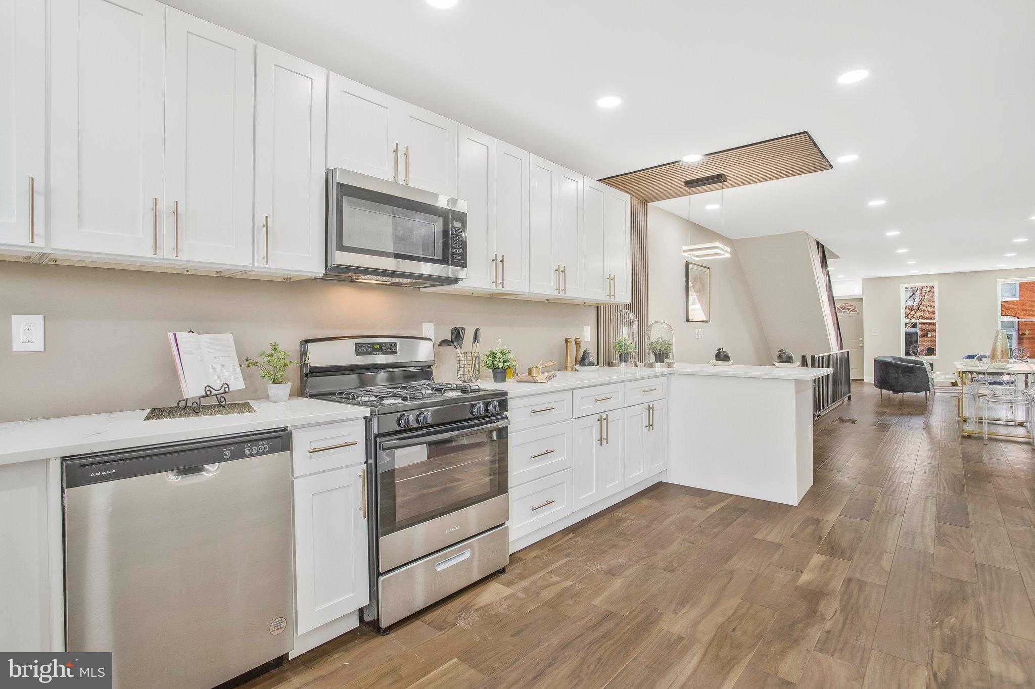 306 North Stricker Street Baltimore, MD 21223 - Photo 9 of 31