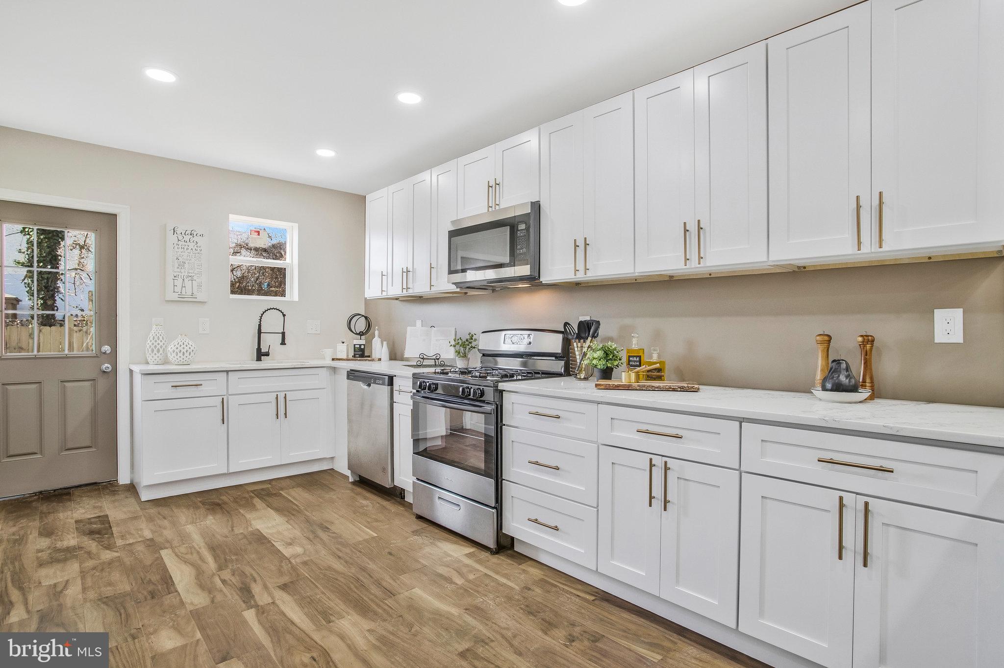 306 North Stricker Street Baltimore, MD 21223 - Photo 10 of 31