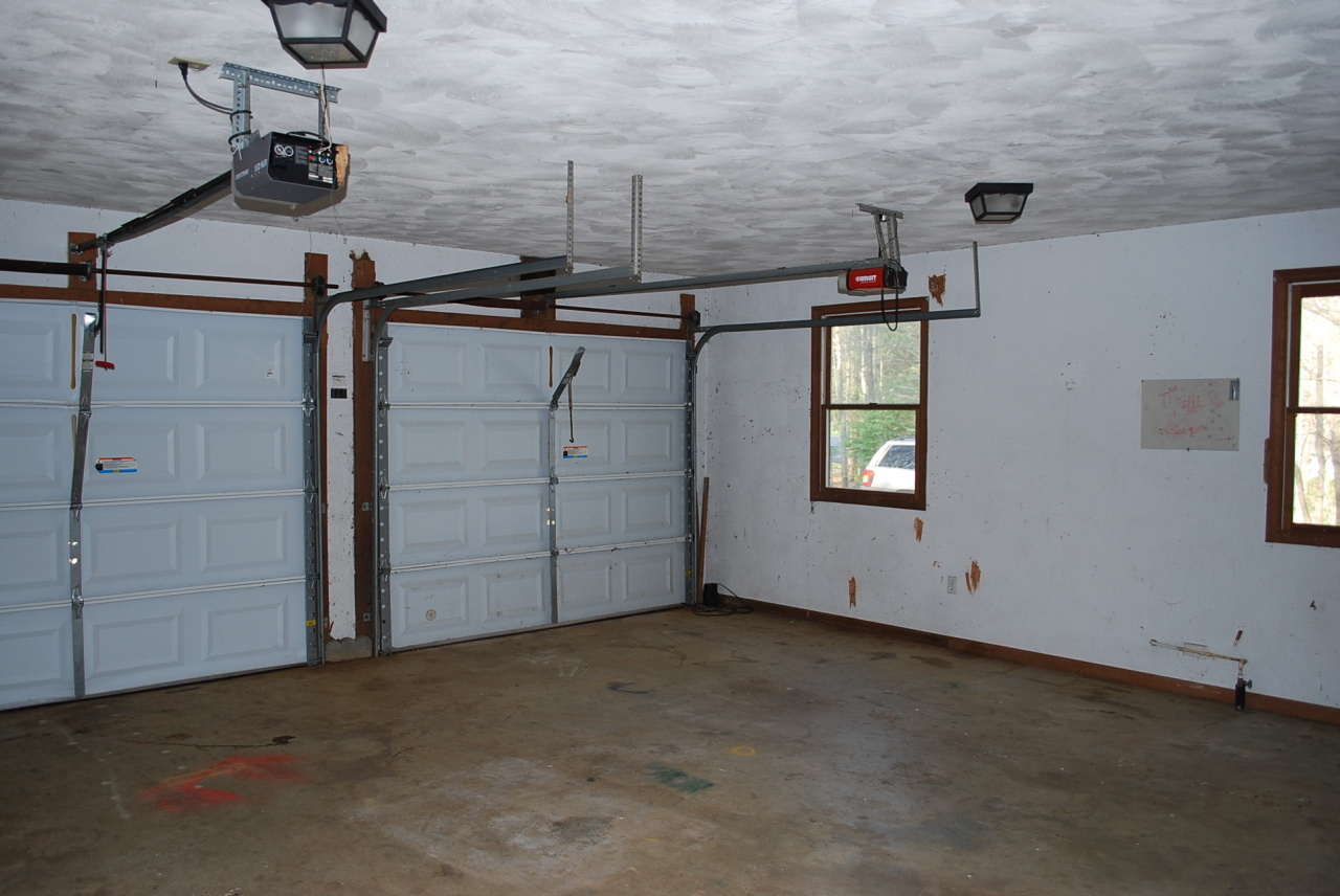 444 Iron Ridge Road Rocky Mount, VA 24151 - Photo 24 of 34 a view of a garage