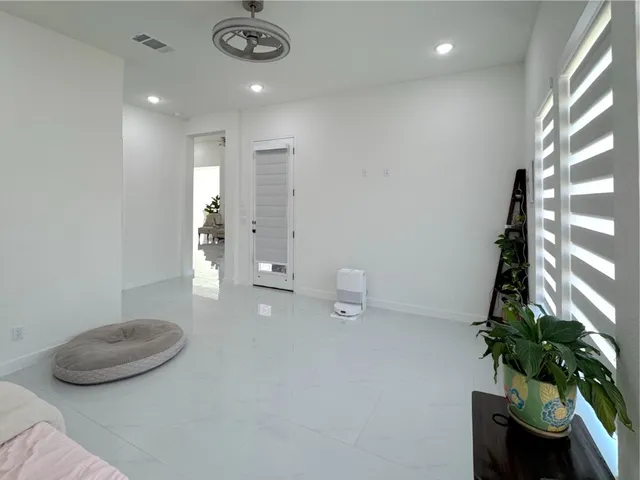 $2,895 | 213 Camille Street, Leander, TX 78641