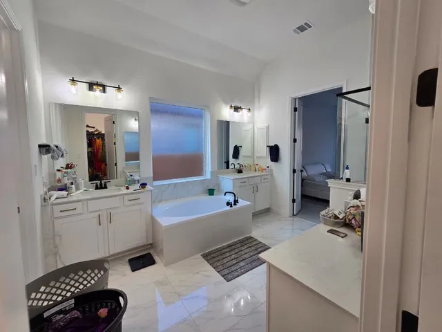 $2,895 | 213 Camille Street, Leander, TX 78641