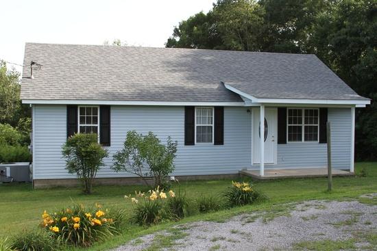 340 Sickler Road Hohenwald, TN 38462 - Photo 1 of 9 Gallery Image 1