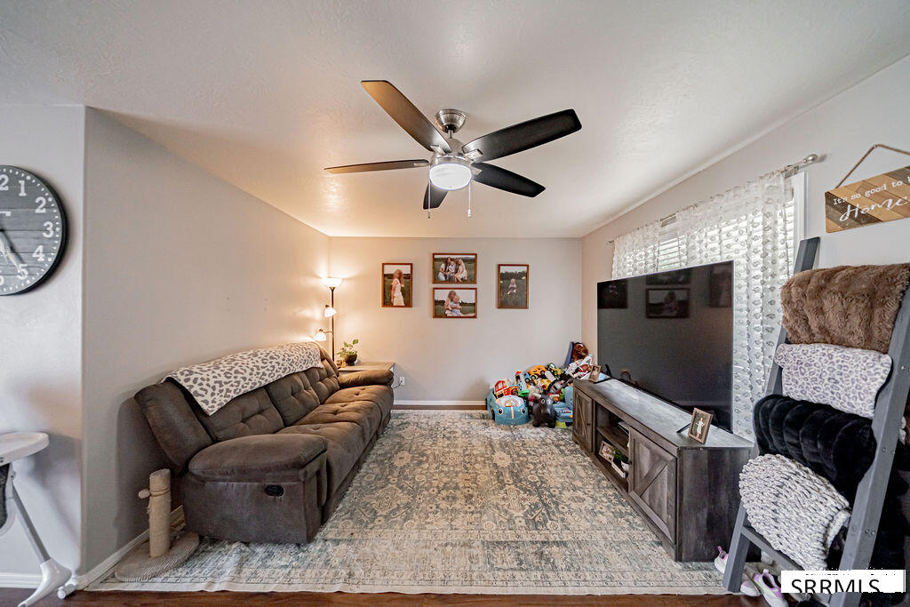 3893 Ash Lane Rigby, ID 83442 - Photo 7 of 40 Gallery Image 7
