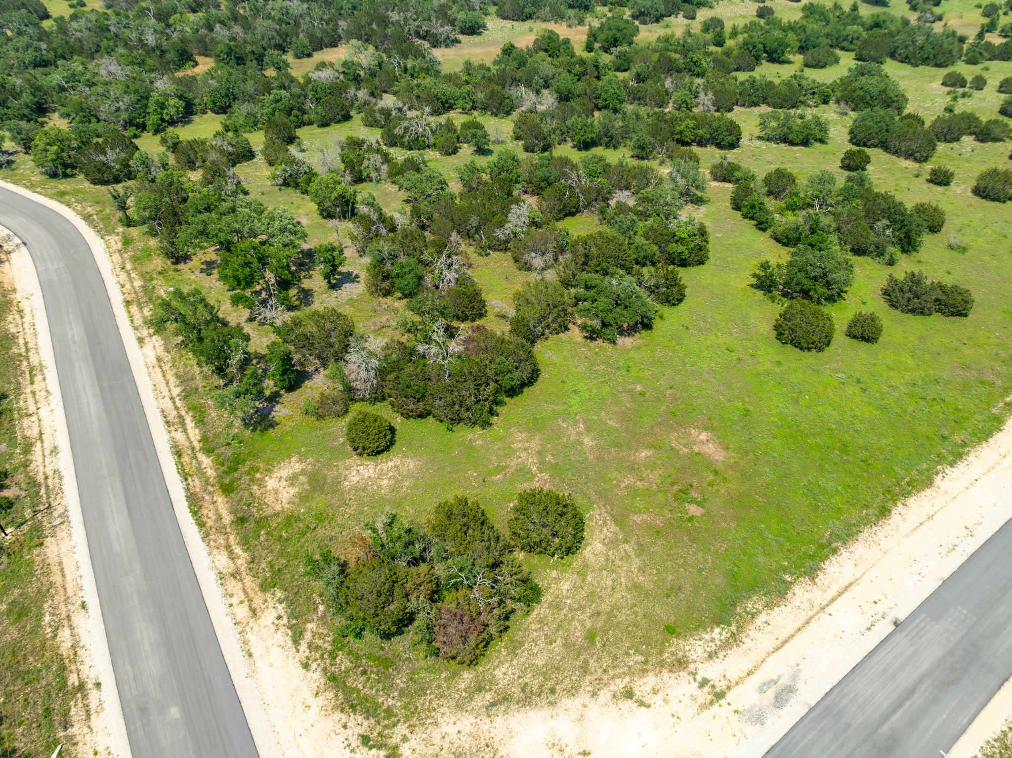 Tbd Tbd Pitchfork Ranch Road Copperas Cove, TX 76522 - Photo 25 of 35 a view of a garden with a fountain