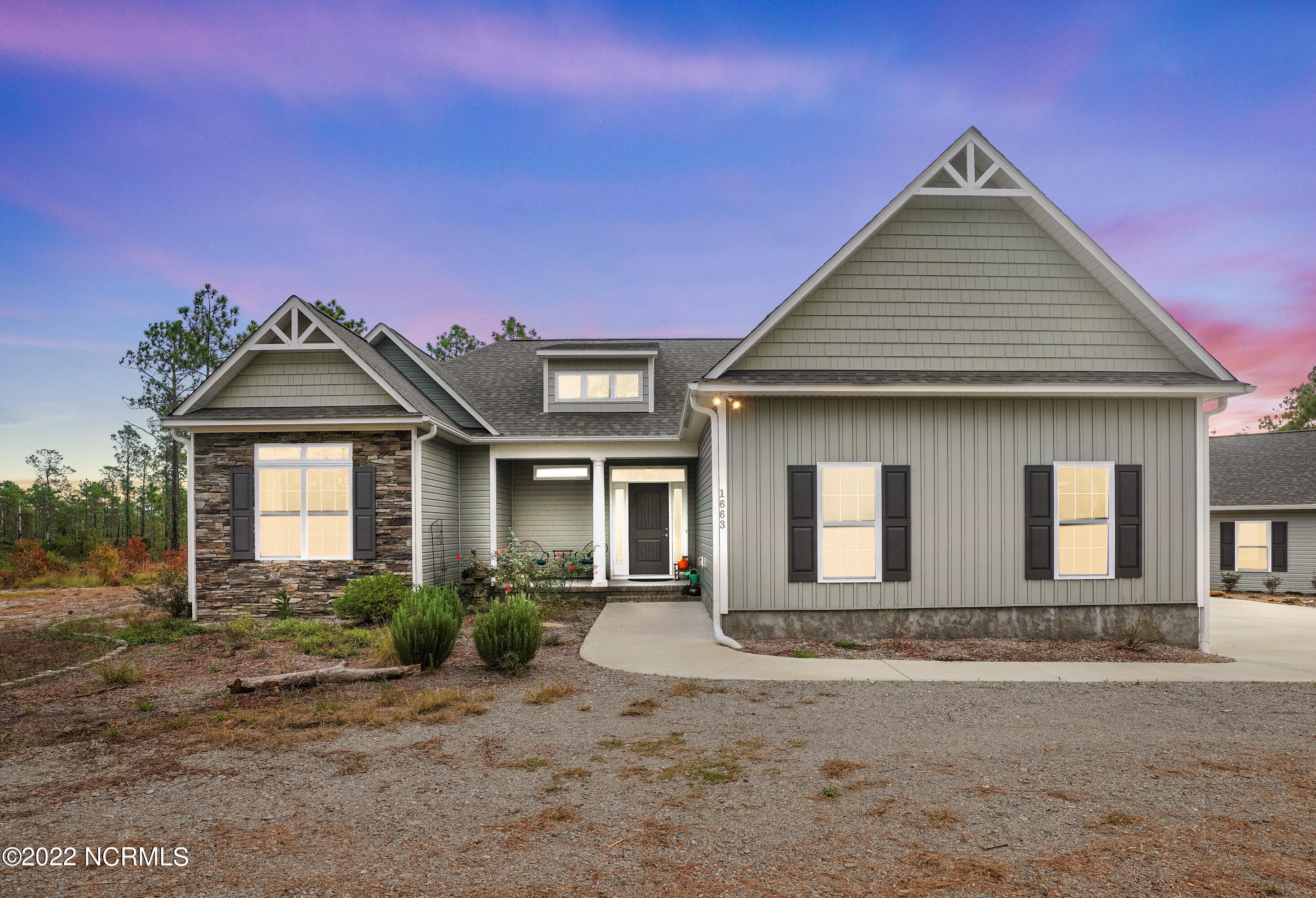 1663 Pinnacle Parkway