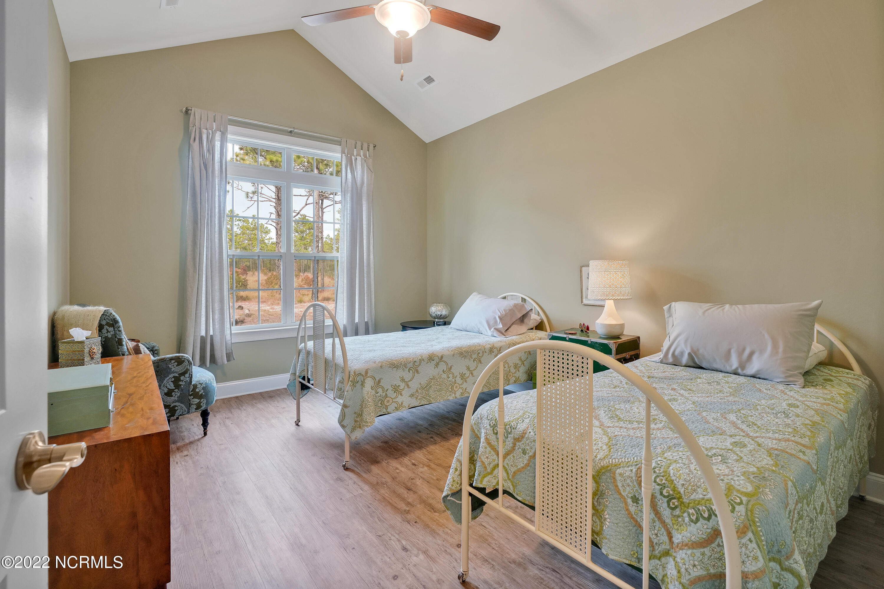 1663 Pinnacle Parkway Hampstead, NC 28443 - Photo 24 of 53 Ssecondary Bedroom