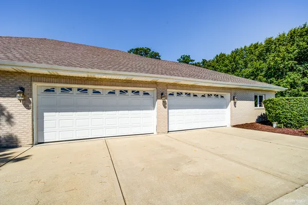 $2,249,000 | 13100 Fox Lane, Lemont, IL 60439