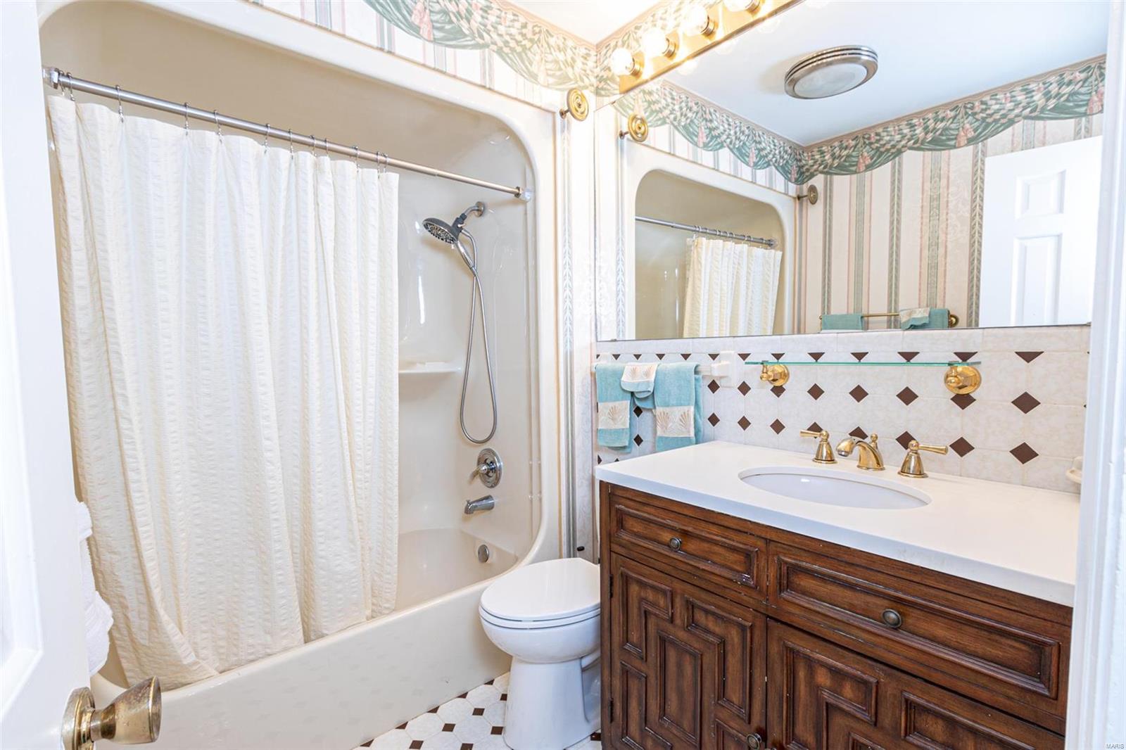11627 Denny Road St. Louis, MO 63126 - Photo 18 of 34 Gallery Image 18