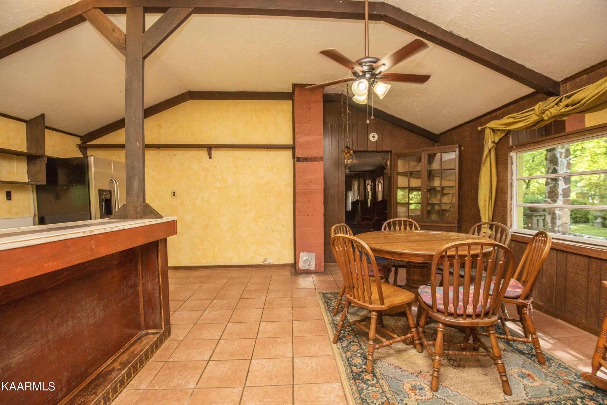 1104 Blockhouse Valley Road Clinton, TN 37716 - Photo 12 of 56 a dining room with furniture and window