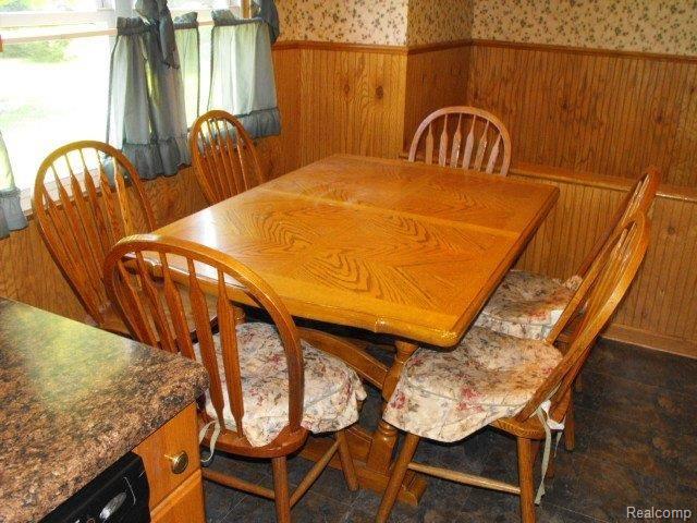 5401 Stull Road Petersburg, MI 49270 - Photo 10 of 11 5401 STULL RD 012