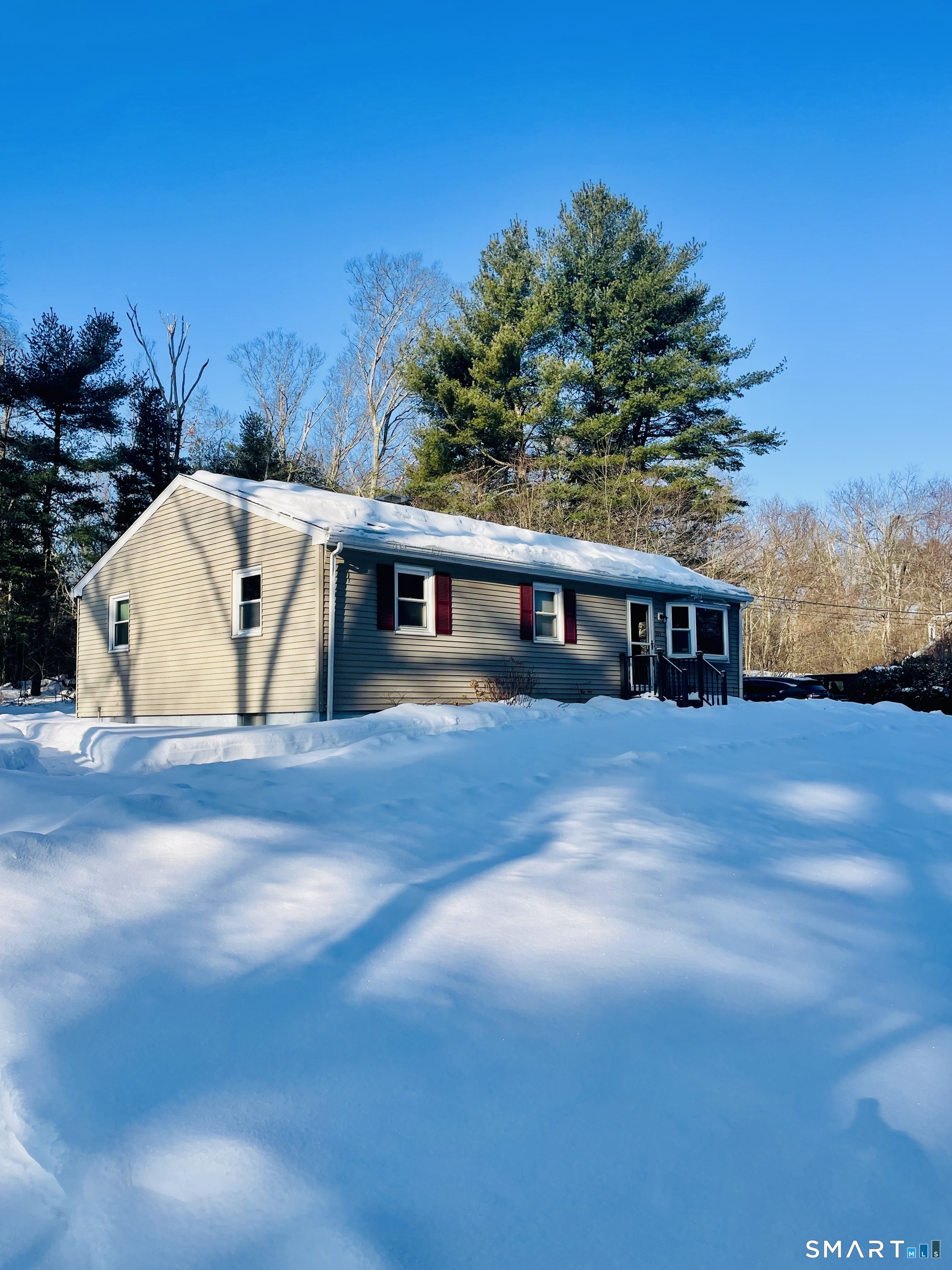 193 Christian Hill Road Brooklyn, CT 06234 - Photo 2 of 38