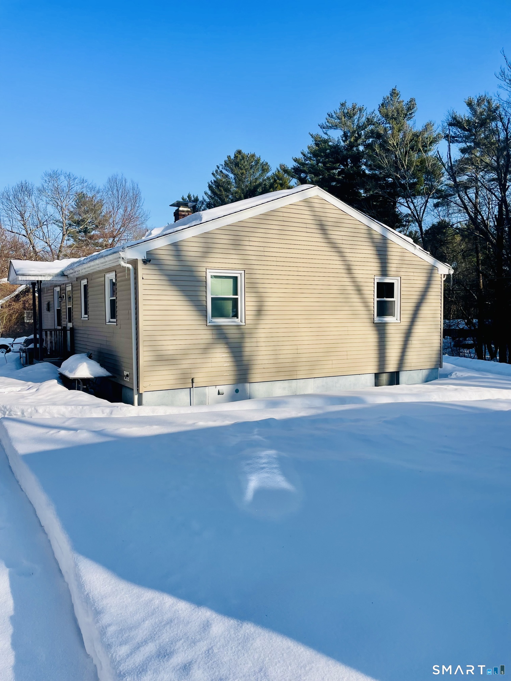 193 Christian Hill Road Brooklyn, CT 06234 - Photo 5 of 38