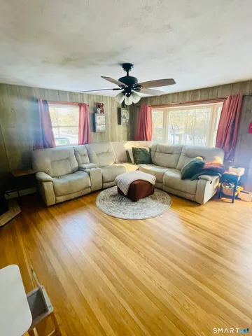 $349,900 | 193 Christian Hill Road, Brooklyn, CT 06234