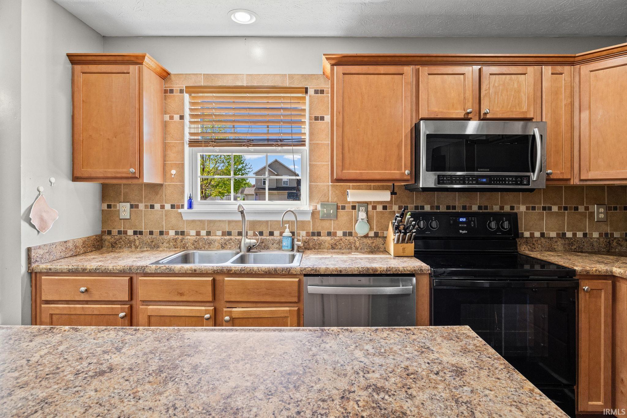 4027 Fiddlesticks Drive Lafayette, IN 47909 - Photo 5 of 33