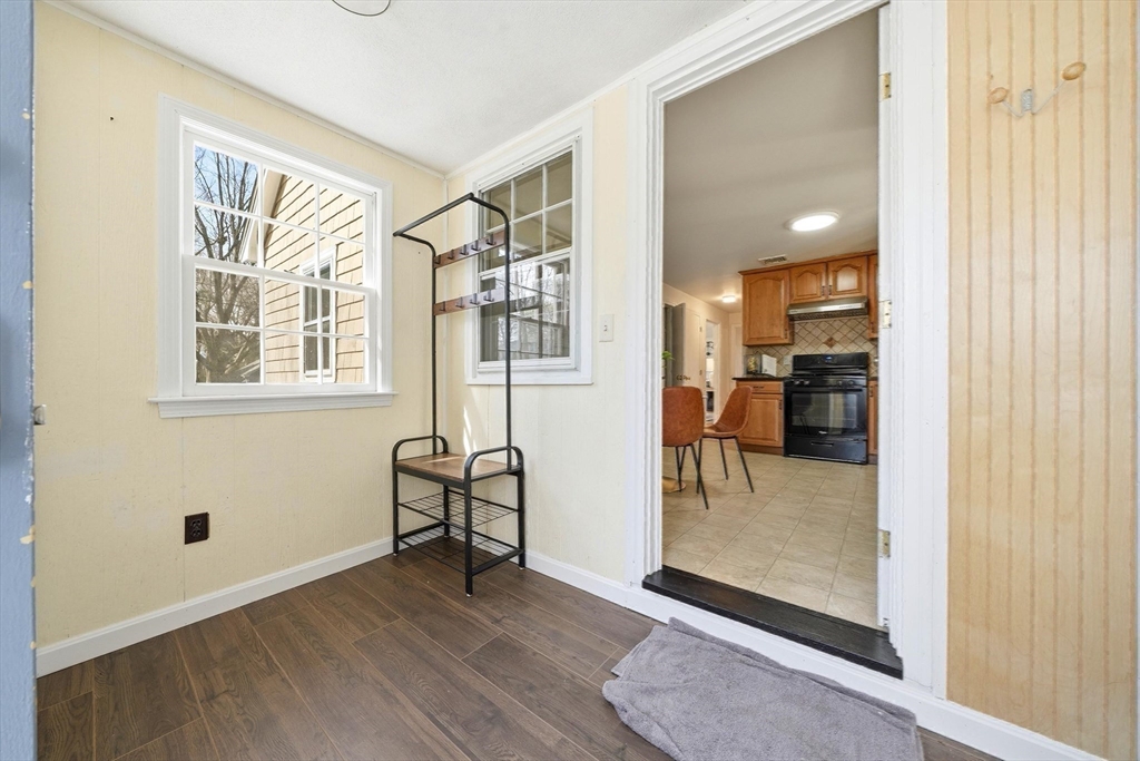 1 Valley Road Lexington, MA 02421 - Photo 28 of 40