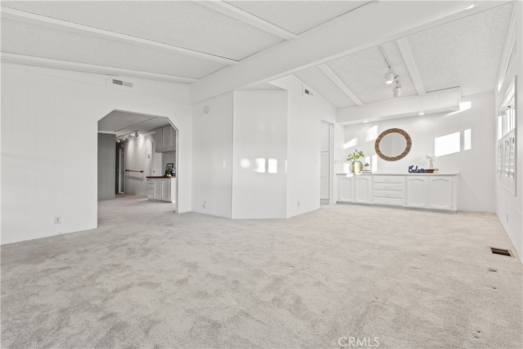 5200 Irvine Boulevard Irvine, CA 92620 - Photo 11 of 52 a view of a livingroom with wooden floor