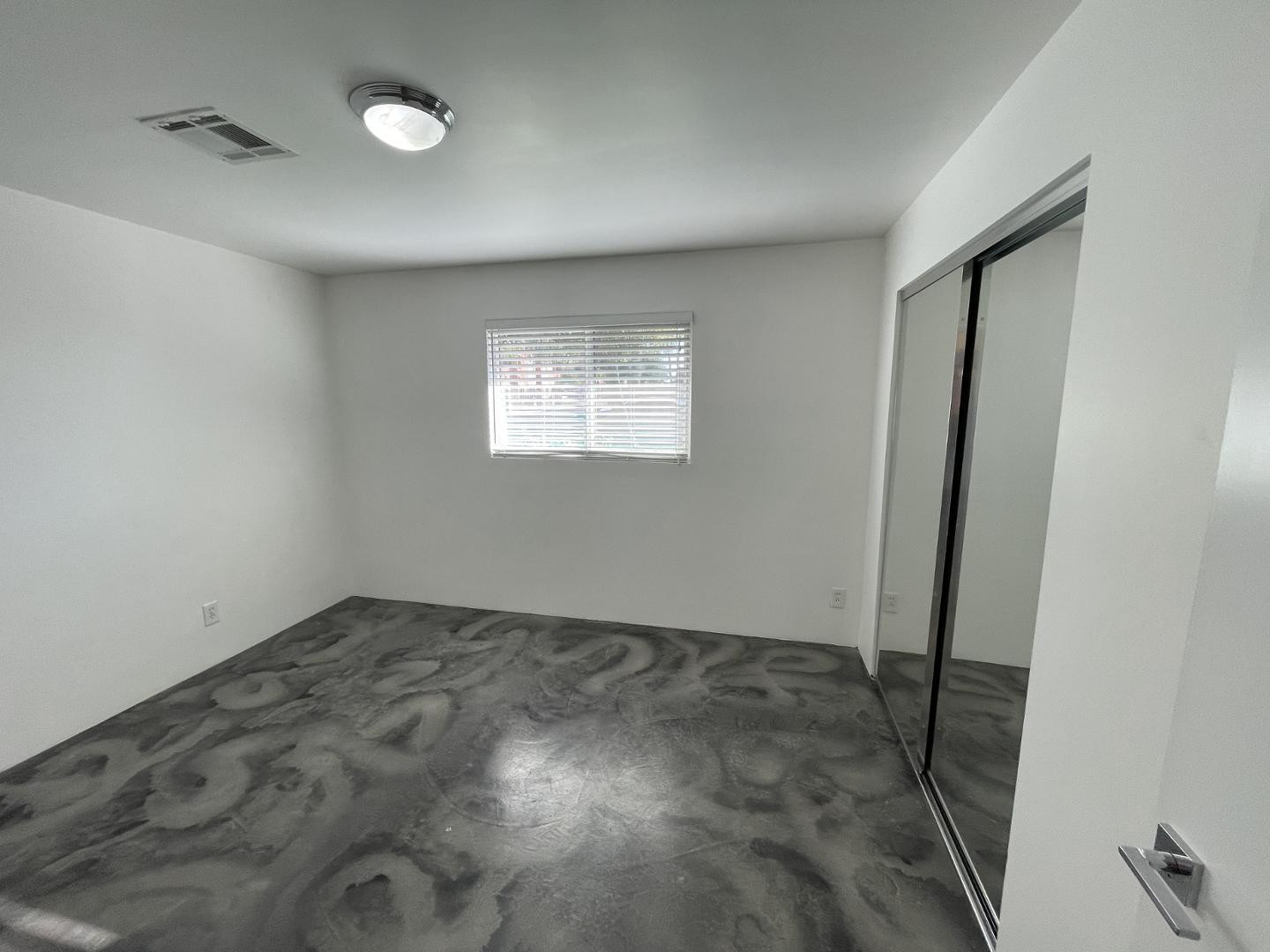 3416 North 37th Street, Unit 5 Phoenix, AZ 85018 - Photo 6 of 11 Photo #6