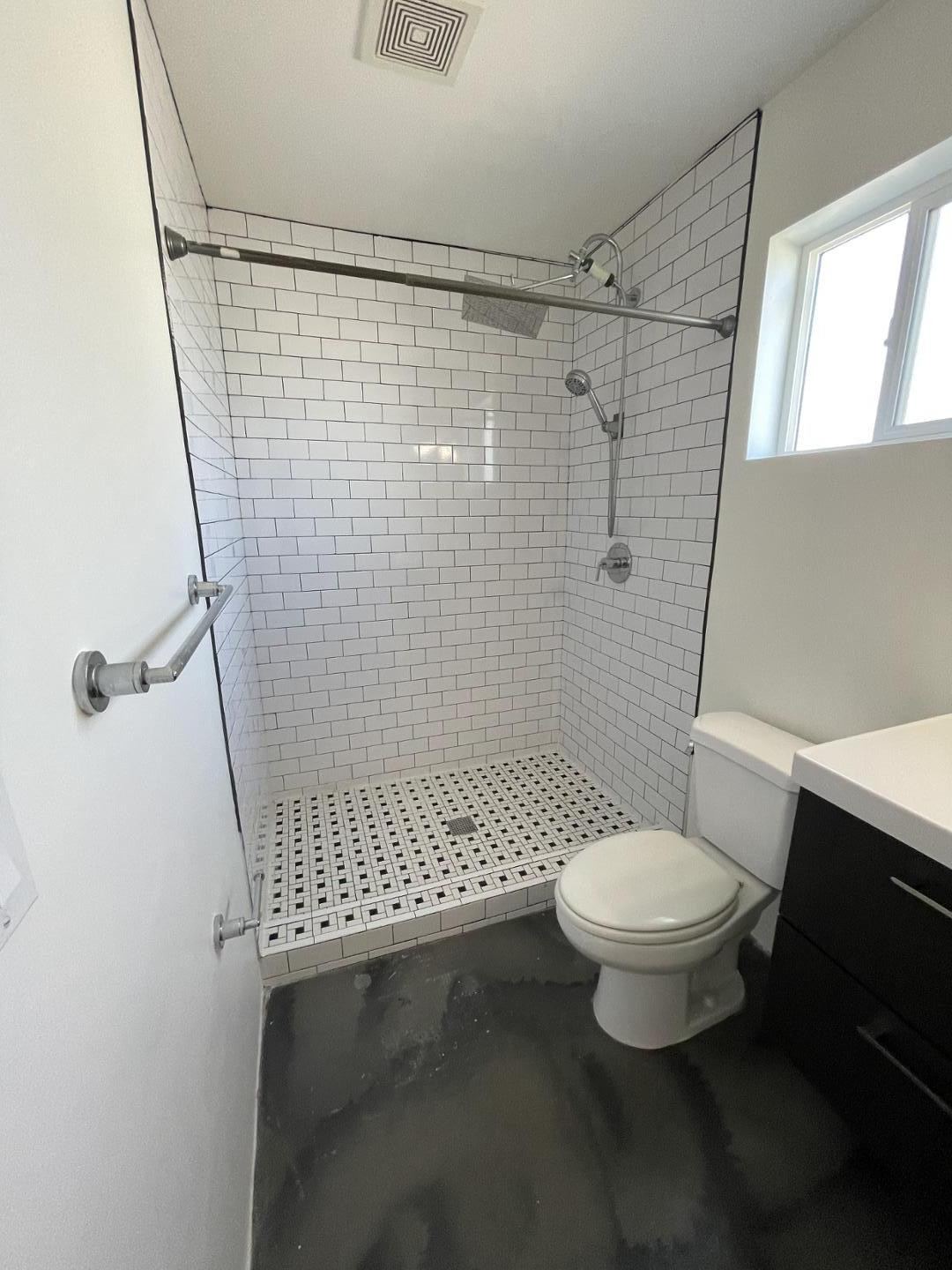 3416 North 37th Street, Unit 5 Phoenix, AZ 85018 - Photo 9 of 11 Photo #9