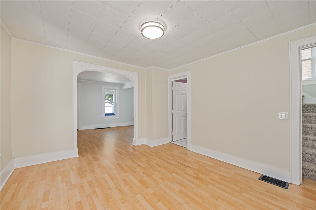 67 Seager Street Rochester, NY 14620 - Photo 12 of 42