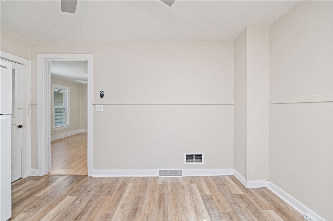 67 Seager Street Rochester, NY 14620 - Photo 18 of 42