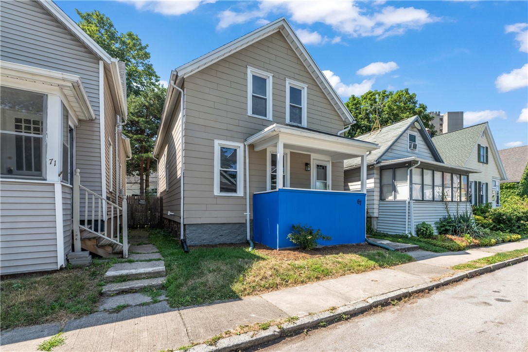 67 Seager Street Rochester, NY 14620 - Photo 3 of 42