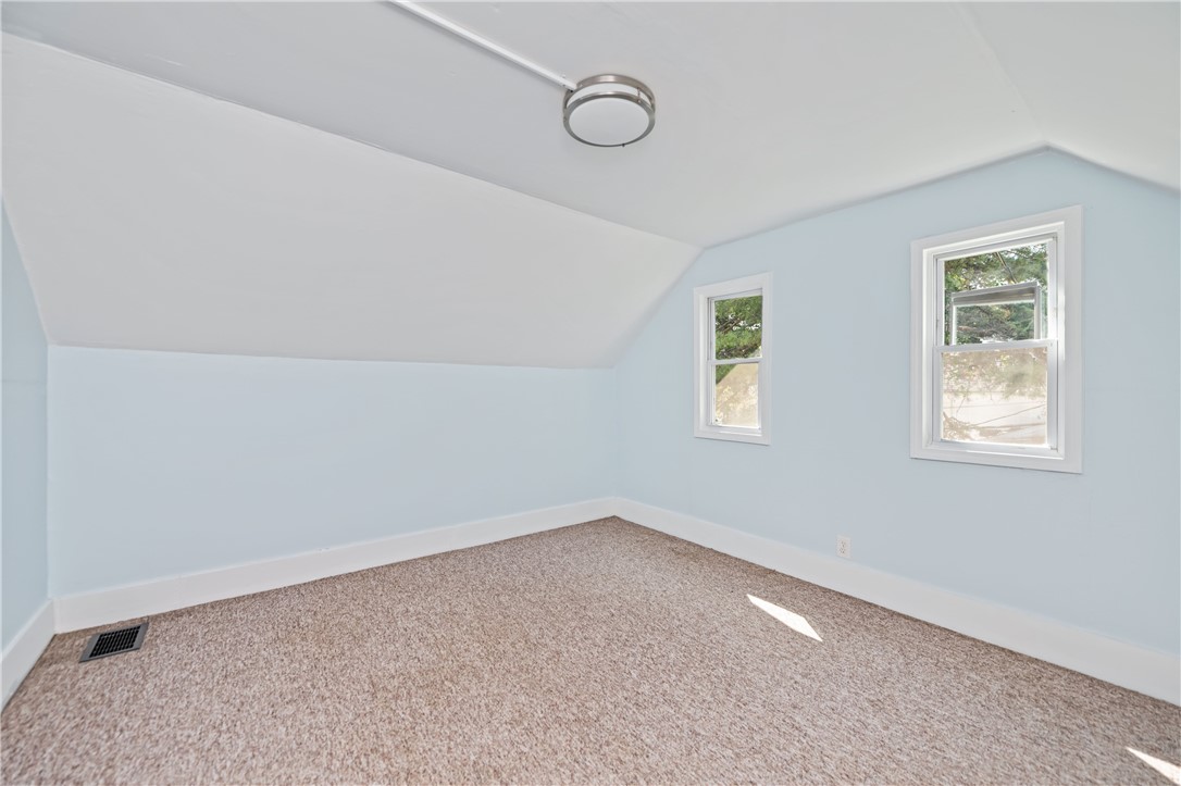 67 Seager Street Rochester, NY 14620 - Photo 32 of 42