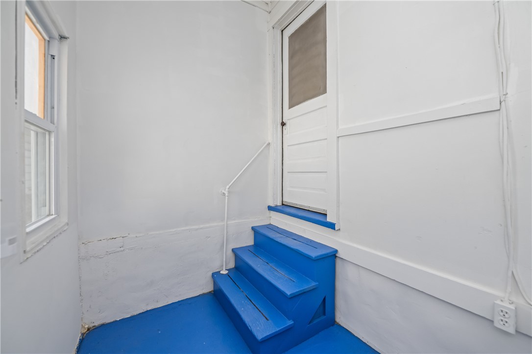 67 Seager Street Rochester, NY 14620 - Photo 36 of 42