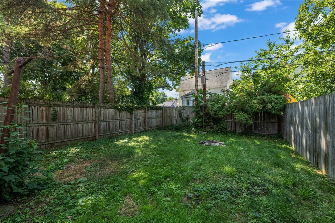 67 Seager Street Rochester, NY 14620 - Photo 38 of 42