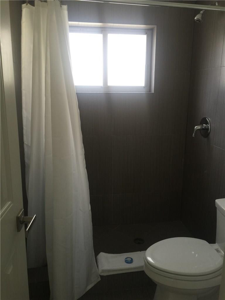 2901 Riomar Street, Unit 104 Fort Lauderdale, FL 33304 - Photo 16 of 23 Photo 16