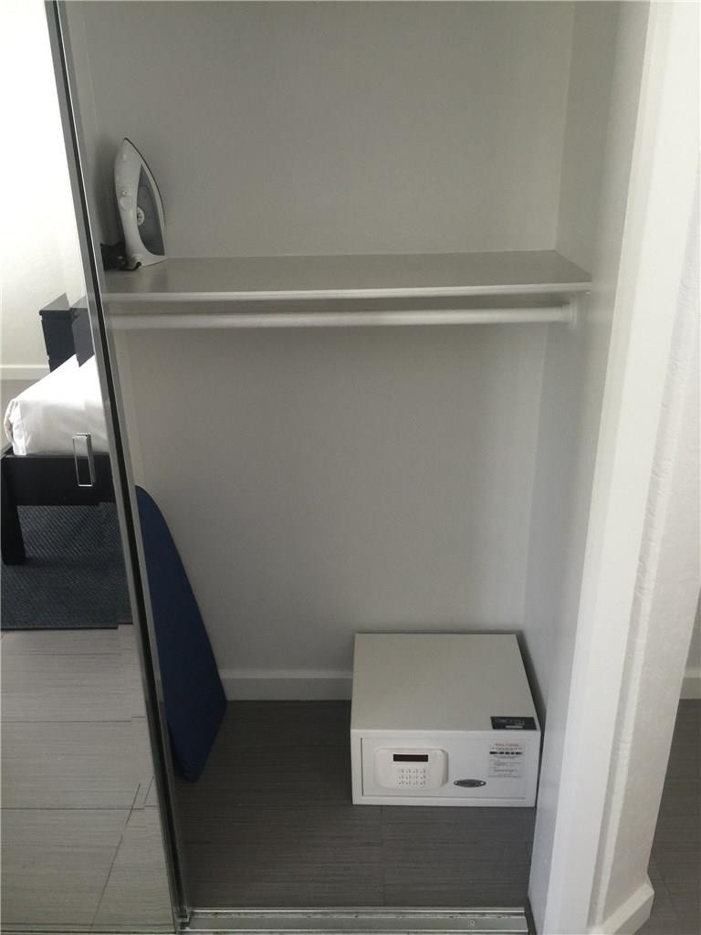 2901 Riomar Street, Unit 104 Fort Lauderdale, FL 33304 - Photo 19 of 23 Photo 19