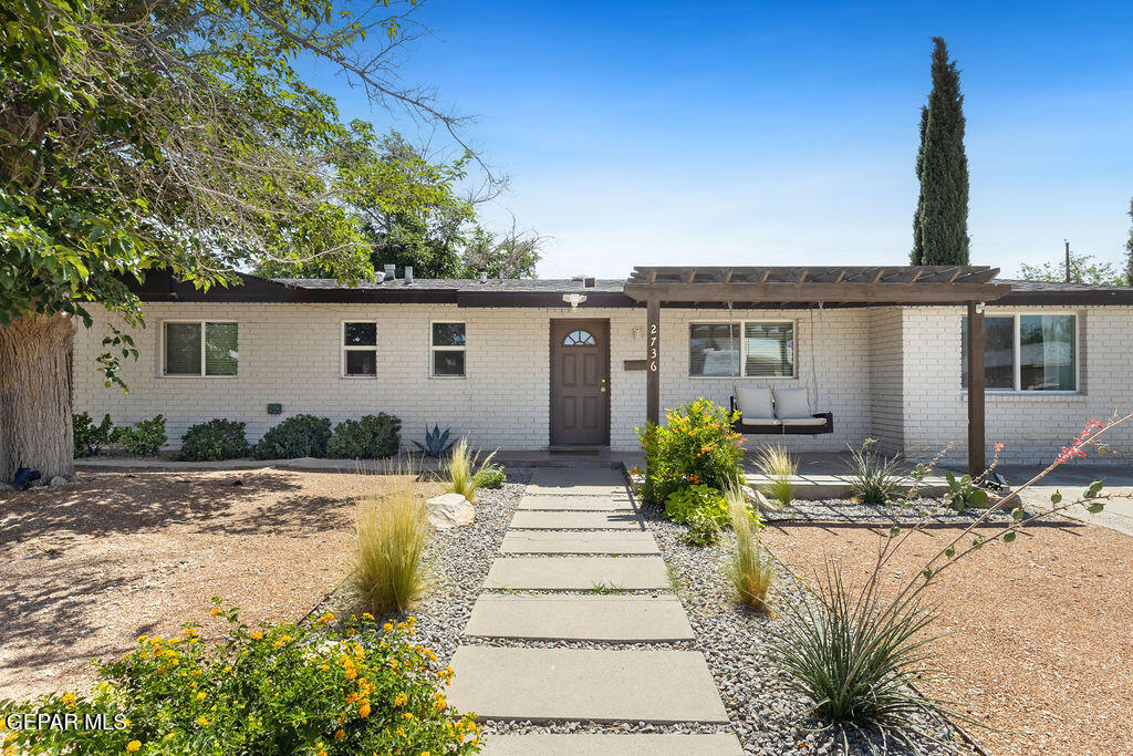 2736 Hawick Road El Paso, TX 79925 - Photo 1 of 41 07
