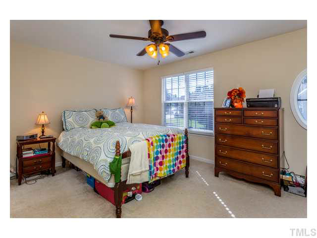 4534 Sugarbend Way Raleigh, NC 27606 - Photo 17 of 24 Gallery Image 17