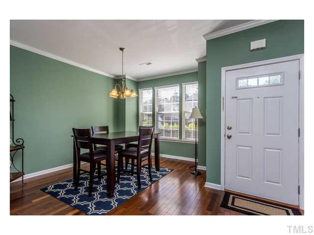 4534 Sugarbend Way Raleigh, NC 27606 - Photo 4 of 24 Gallery Image 4