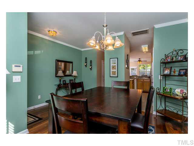 4534 Sugarbend Way Raleigh, NC 27606 - Photo 5 of 24 Gallery Image 5