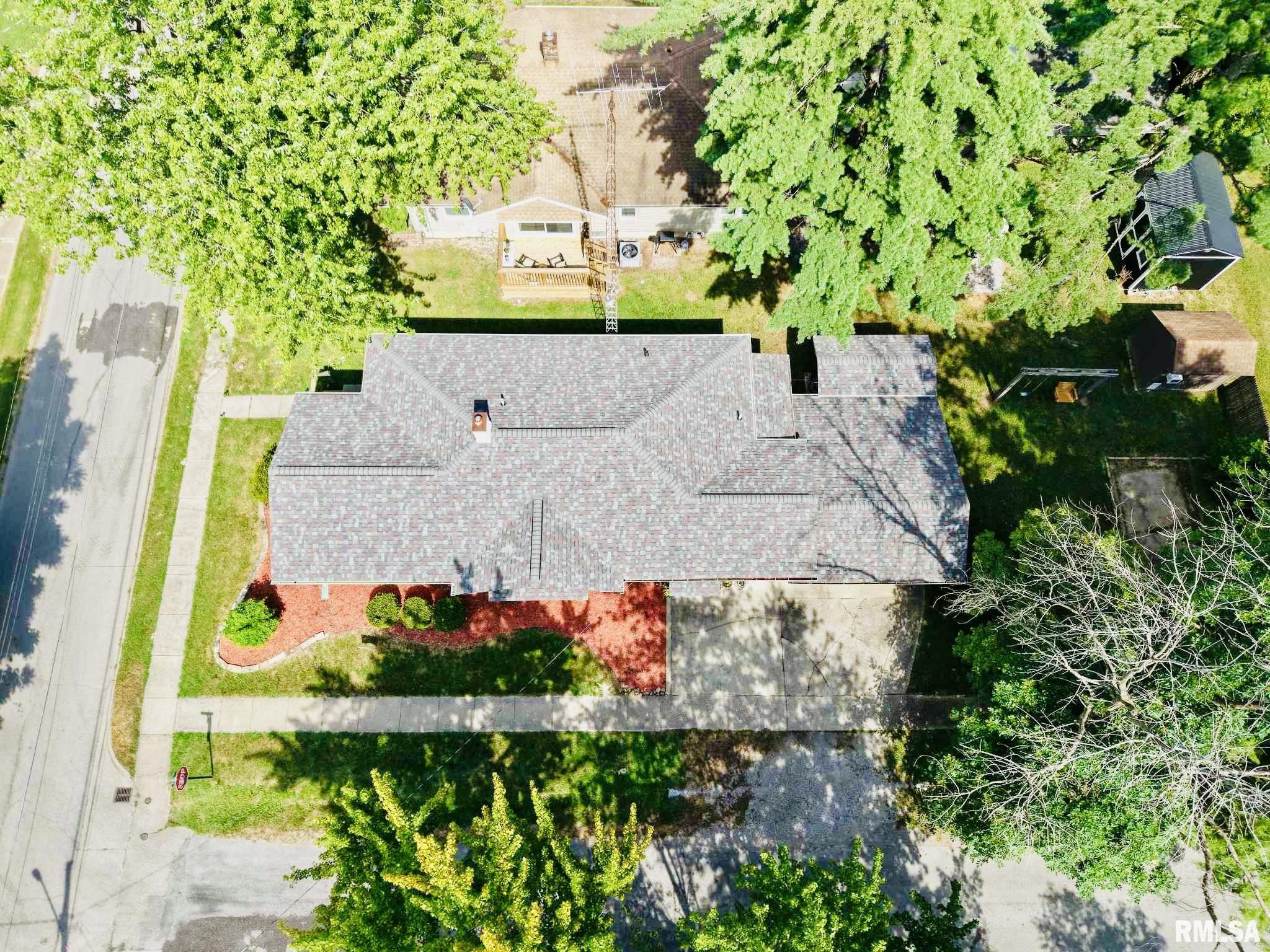 308 West Reed Street Benton, IL 62812 - Photo 4 of 20